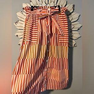 Button down, striped paper bag skirt with pockets